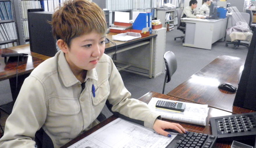 先輩社員紹介