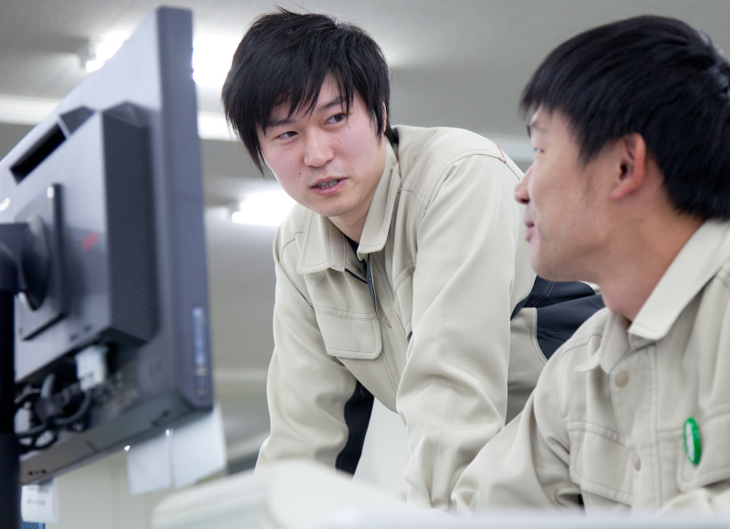 先輩社員紹介