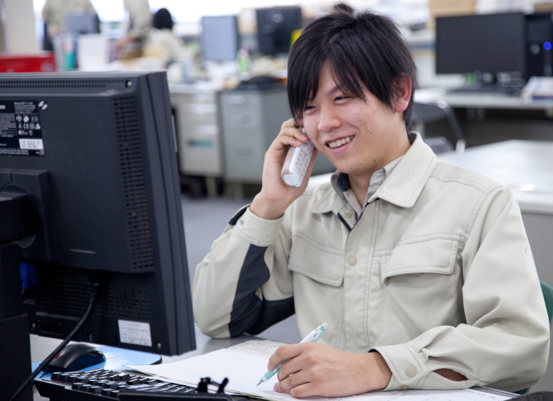 先輩社員紹介