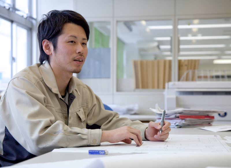 先輩社員紹介