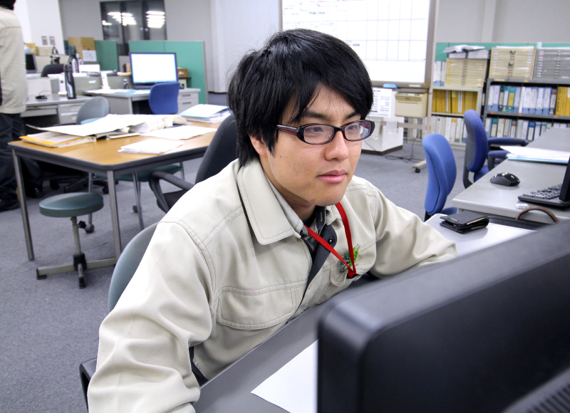 先輩社員紹介